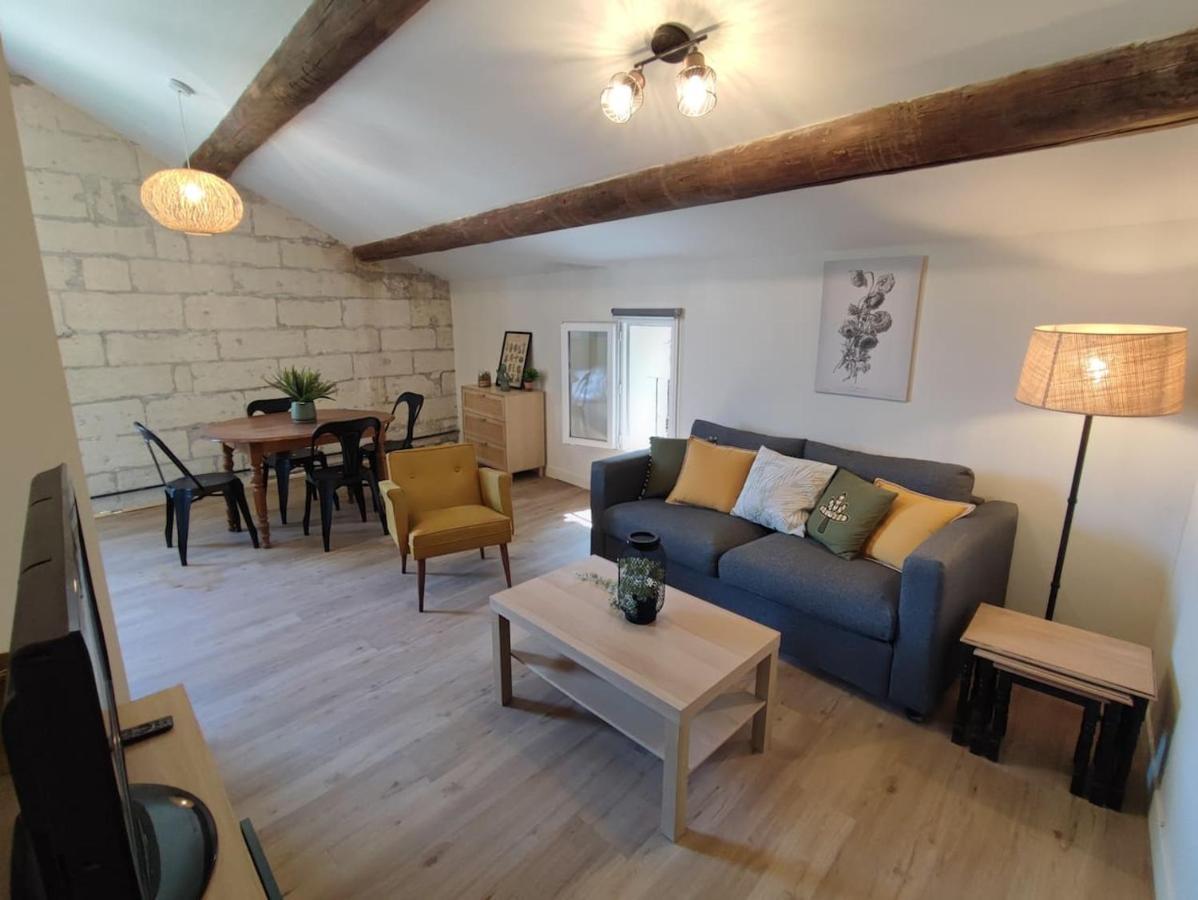 Appartement Au Calme Proche Centre Villeneuve-lès-Avignon Exteriör bild
